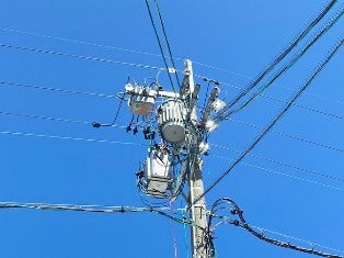 豚舎電気設備工事 の施工写真