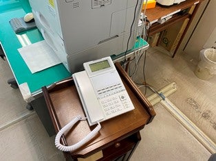 緑と花のセンター電話交換機等取替工事 の施工写真 4枚目