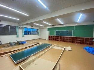 日進中学校管理棟/普通教室改修工事 の施工写真