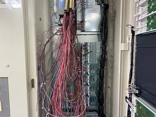 瀬戸市福祉保健センター複合受信機更新工事 の施工写真 2枚目