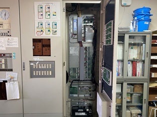 瀬戸市福祉保健センター複合受信機更新工事 の施工写真 3枚目