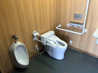 おんたけ銀河村キャンプ場　トイレ新築工事 の施工写真 3枚目